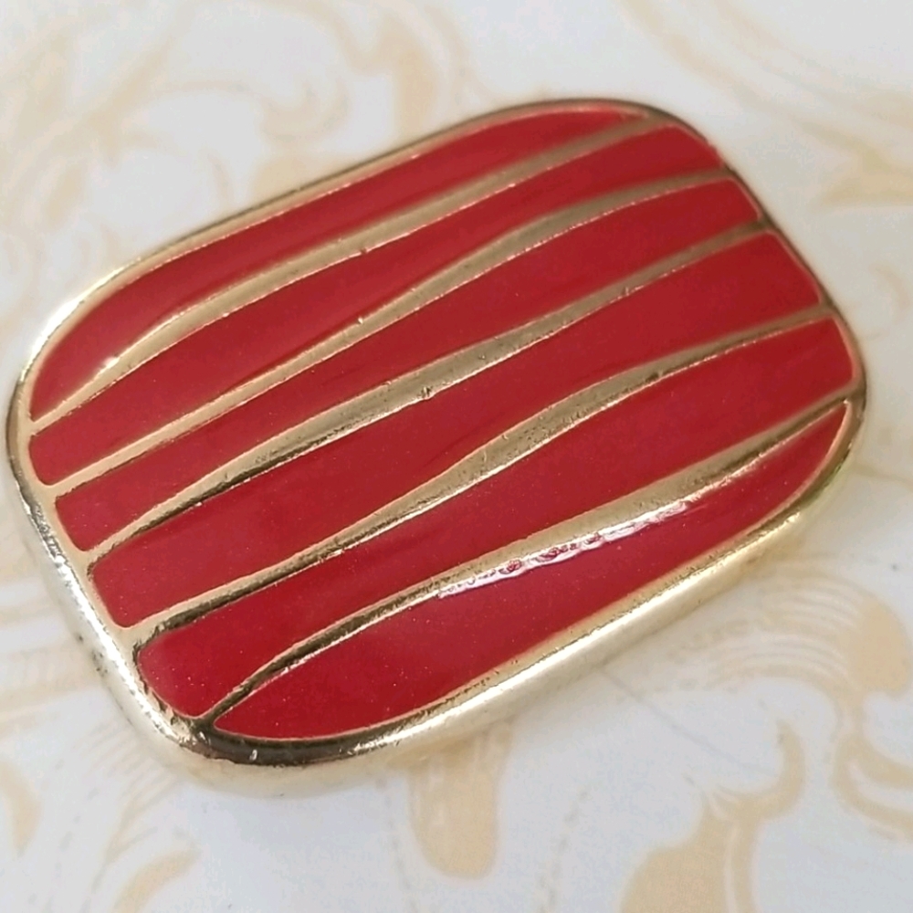 Vintage Red Enamel Gold Tone Brooch Pendant Pin - Picture 12 of 14